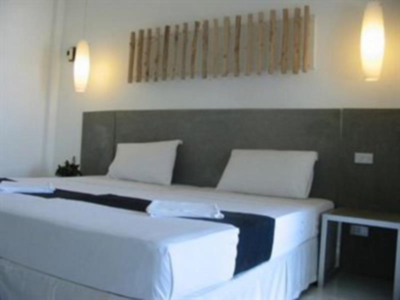 Karon Cliff Contemporary Boutique Bungalows Hotel Esterno foto